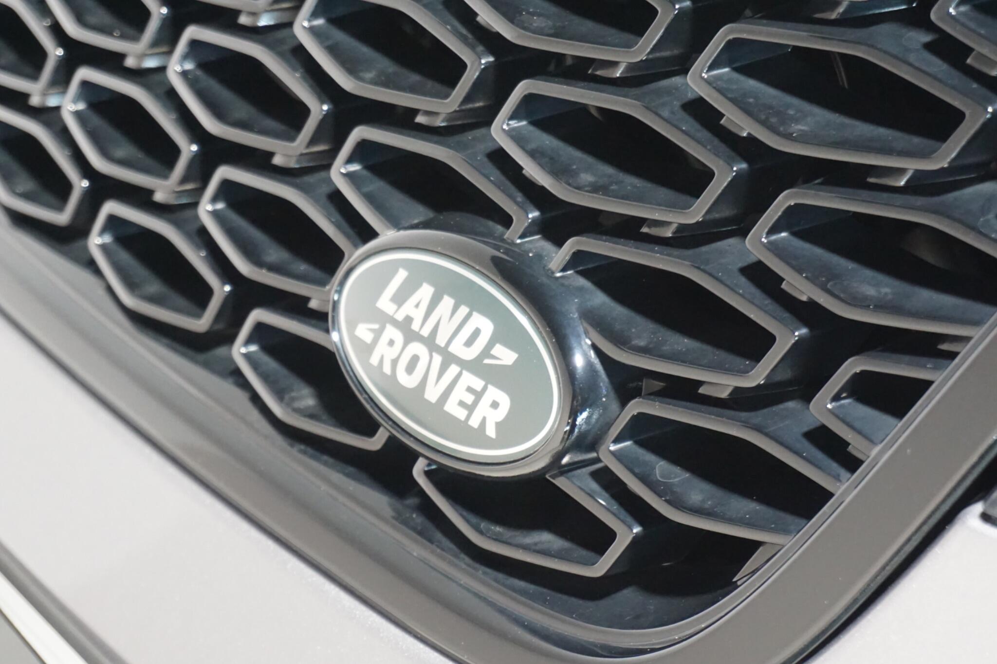 Land Rover Discovery 2.0 SD4 Landmark Edition SUV 5dr Diesel Auto 4WD Euro 6 (s/s) (240 ps)